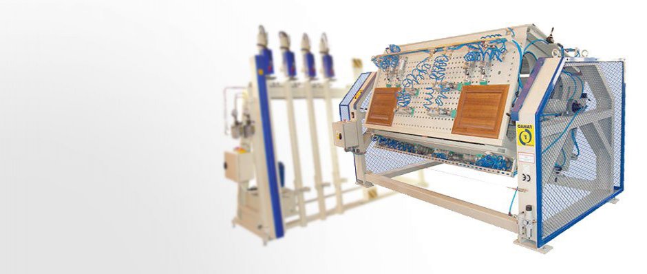 zariadenia na nanášanie brúsk na lepidlo, brúsky, kefovacie stroje, Poľsko